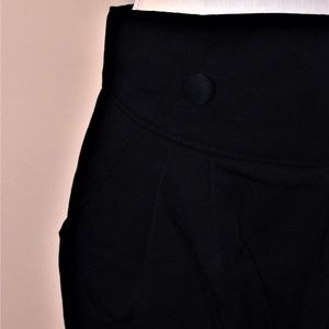 2/$15 🌈 Black Pleated Pencil Skirt - Pockets!